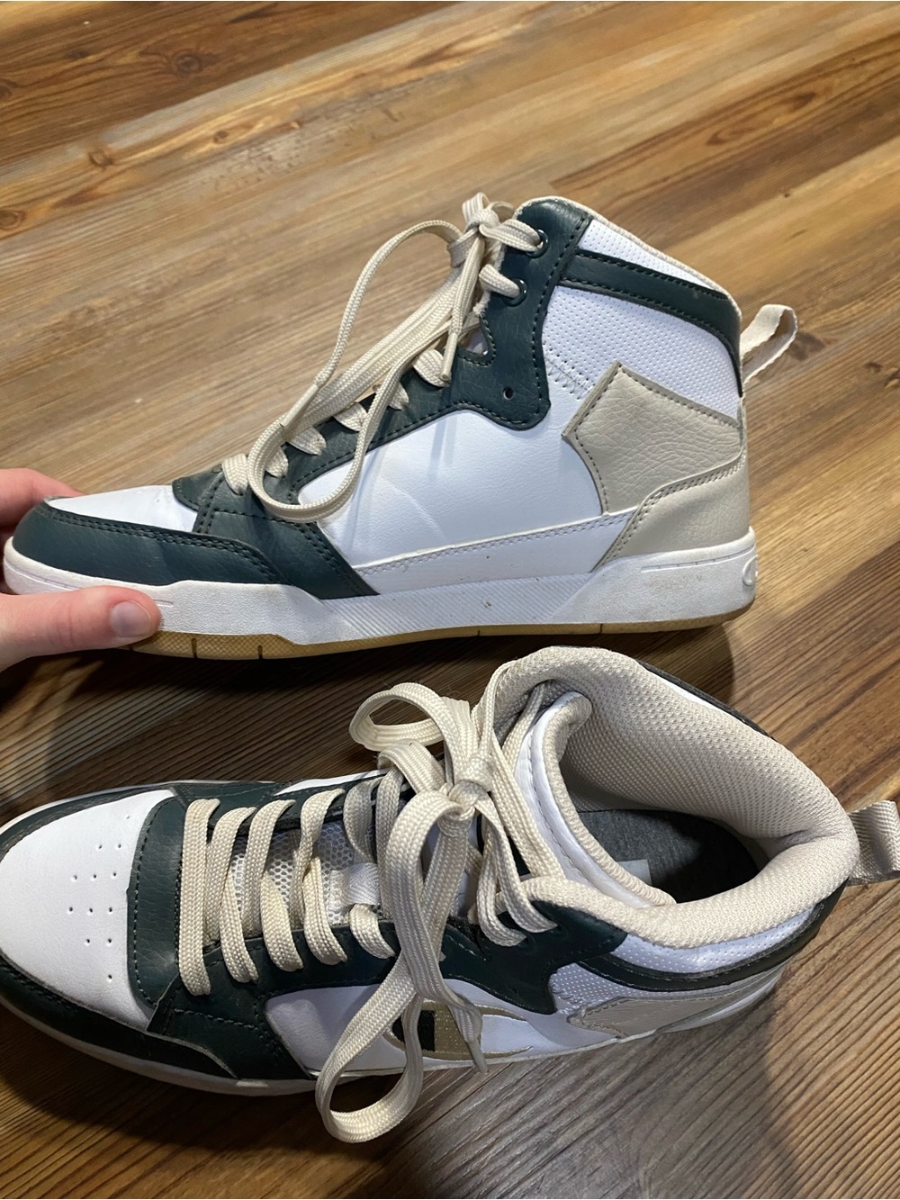 4/$16 Champion Arena Power HI V2 Men’s Shoes - Picture 7 of 10